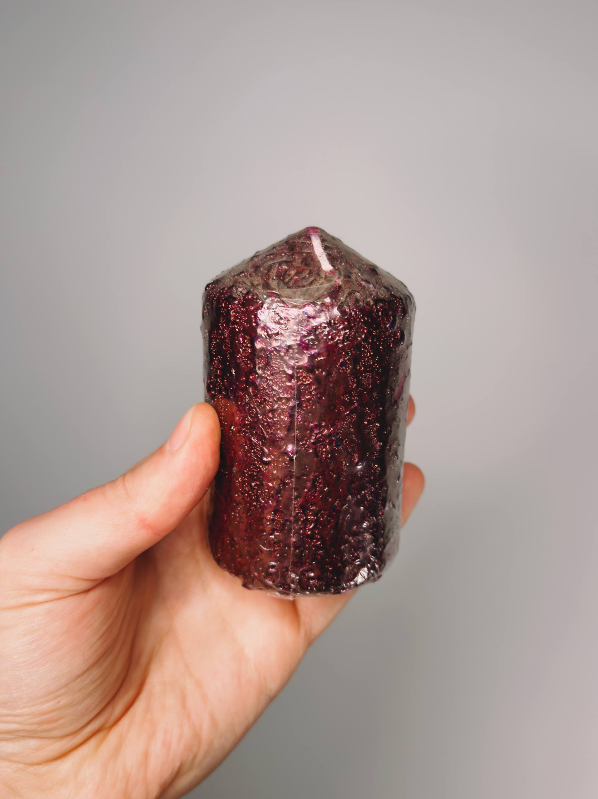 Válcová svíčka 9 × 6 cm – fialová